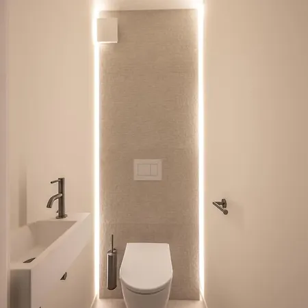 Modern Seaside Escape *