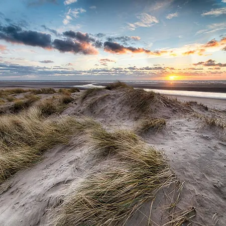 Lägenhet Modern Seaside Escape