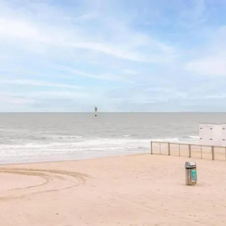Apartman Modern Seaside Escape *